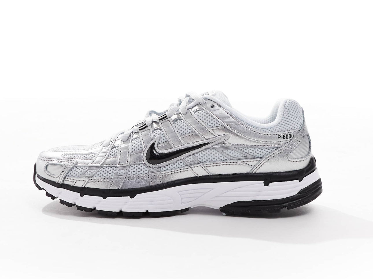 Nike P6000 Metallic